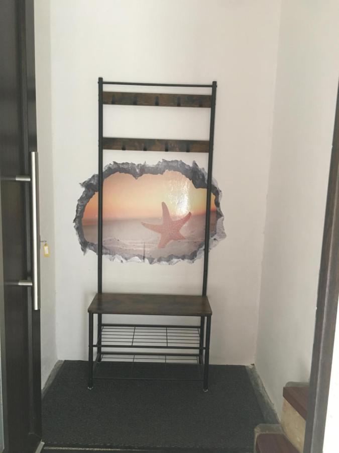 Ferienwohnung Burgblick Reifferscheid 헬렌탈 외부 사진