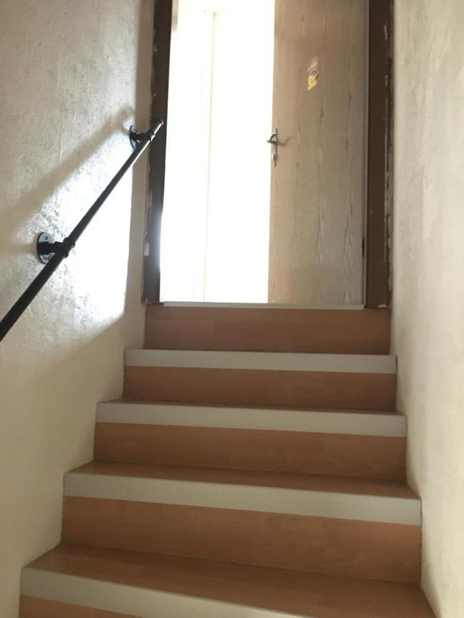 Ferienwohnung Burgblick Reifferscheid 헬렌탈 외부 사진