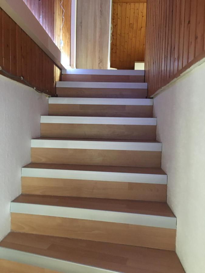 Ferienwohnung Burgblick Reifferscheid 헬렌탈 외부 사진